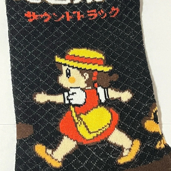 My Neighbor Totoro Mei/Catbus Socks - Picture 2 of 5